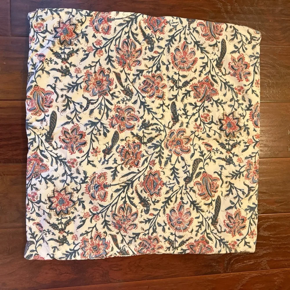 Pottery Barn reversible  Quilted Pillow‎ Cover Sham Eloise Garden  25x25